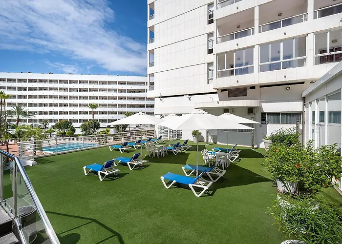 Hotel apartamentowy Poseidon