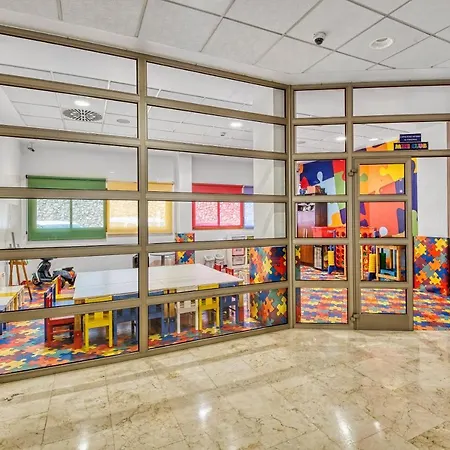 Poseidon 3* بينايدورم