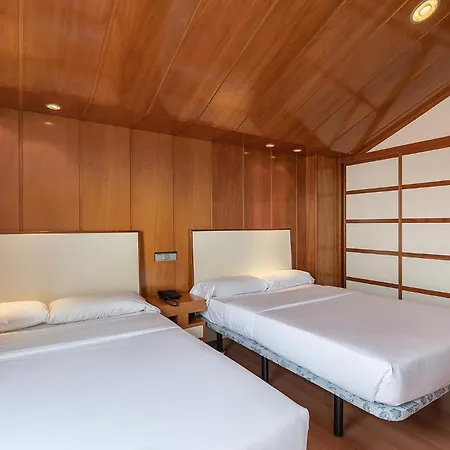 Poseidon Apartahotel 3*