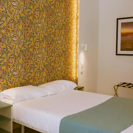 Poseidon Lägenhetshotell 3*