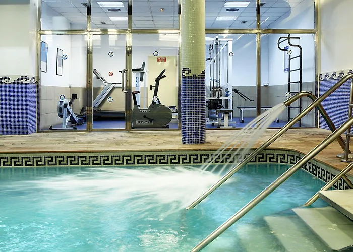 Poseidon Apartahotel 3*