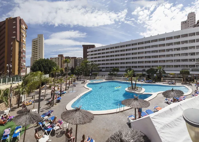 Poseidon Apartahotel 3*